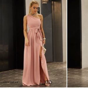 Pink bridesmaid/wedding guest dress
